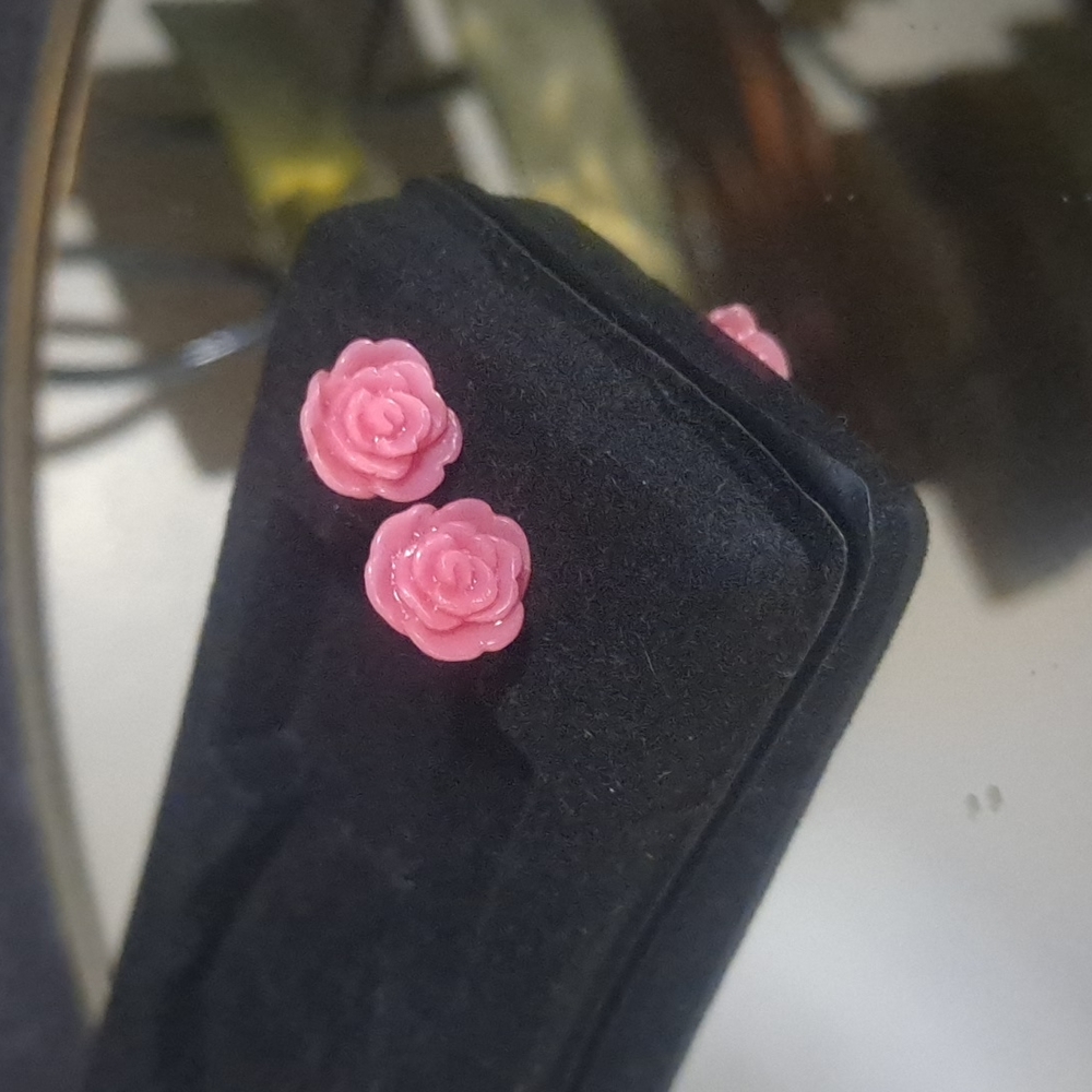 GLASS ROSE Earrings - Picture 2 of 3